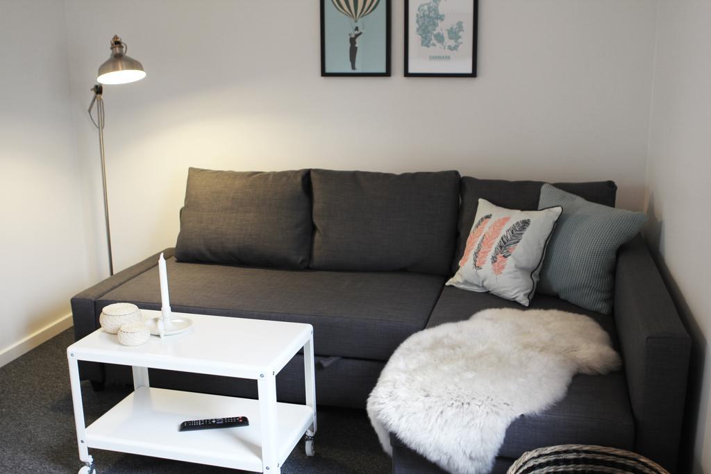 Bed & Breakfast 272 *